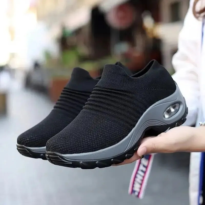 Zapatillas con capsula de mujer Aquamoda M1ANSG Negro