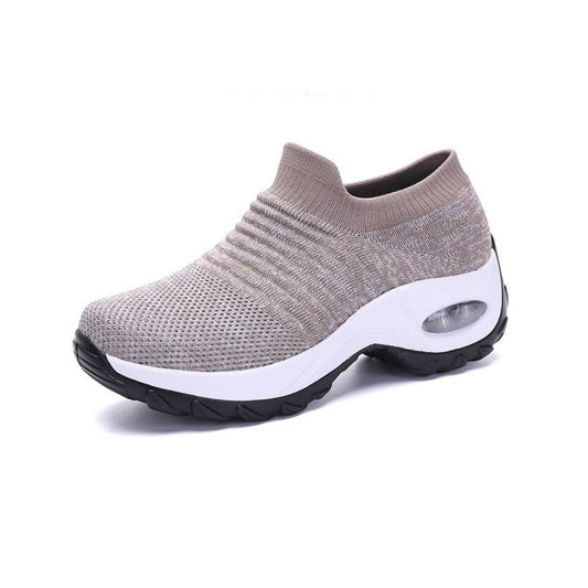 Zapatillas con capsula de mujer Aquamoda M1ACA Caqui