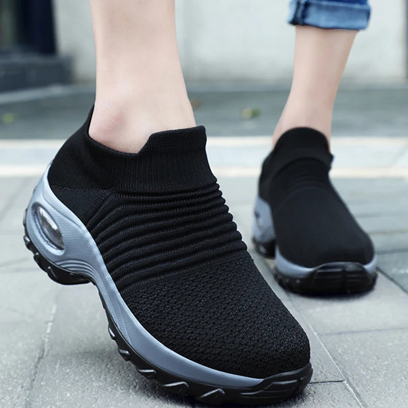 Zapatillas con capsula de mujer Aquamoda M1ANSG Negro