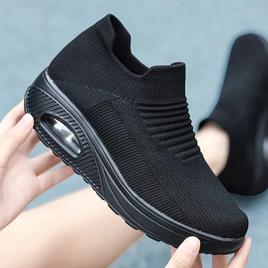 Zapatillas Casuales con cápsula mujer AQUAMODA Z1N Negro