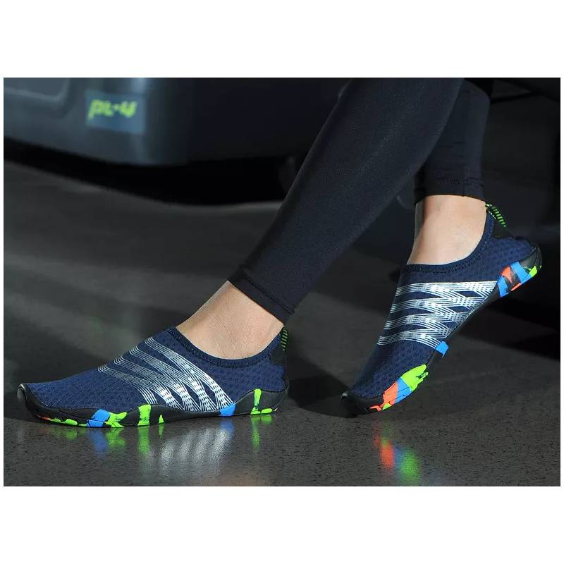 Aquashoes Zapatos Acuáticos AquaModa M1BAP Unisex Azul Raya Plateada
